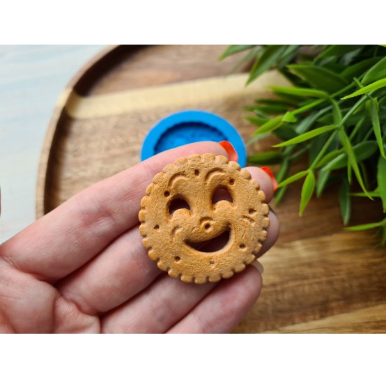 Silicone mold, Full size biscuit, style 22, with a smile, ~ Ø 3.8 cm, H:0.4 cm