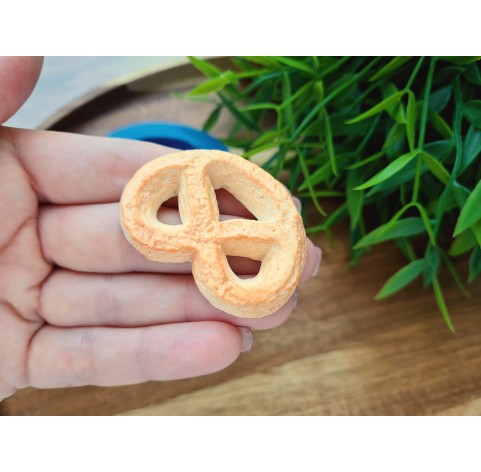 Silicone mold, Full size biscuit, style 35, pretzel form, ~ 3.4*4.7 cm, H:0.7 cm