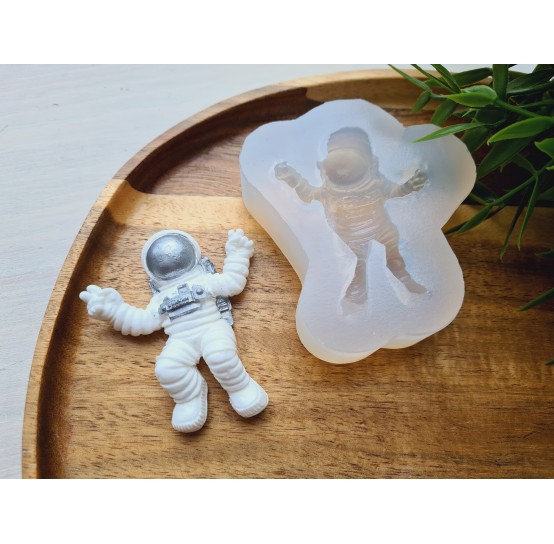 Silicone mold, Astronaut, ~ 5.4*6.3 cm, H:1.5 cm