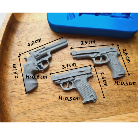 Silicone mold, Pistols, 3 elements, ~ 2.6-4.2 cm, H:0.5 cm