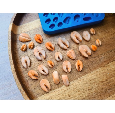 Silicone mold, Salmon slice, 1:6 miniature, 24 elements, ~ 0.7-1.8 cm, H:0.3 cm