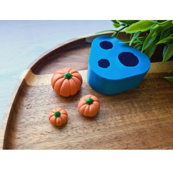 Silicone mold, Pumpkin, style 6, 3 elements, ~ Ø 1.5-2.2 cm, H:1.1-2 cm