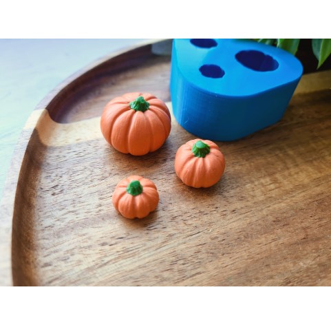 Silicone mold, Pumpkin, style 6, 3 elements, ~ Ø 1.5-2.2 cm, H:1.1-2 cm