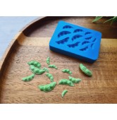 Silicone mold, Pea pod, 1:6-1:12 scale, style 2, ~ 0.3-1.7 cm, H:0.1-0.3 cm