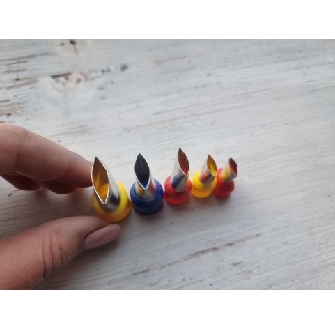 Metal Cutters Narrow Leaf, 4, 5 or 9 pcs., Ø 0.3-1.4 cm