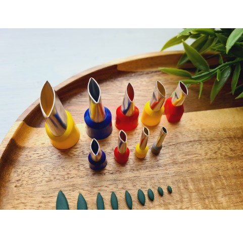 Metal Cutters Narrow Leaf, 4, 5 or 9 pcs., Ø 0.3-1.4 cm