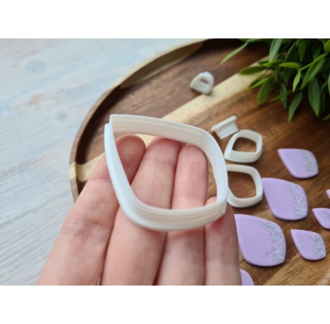 "Irregular drop", set of 7 cutters, one clay cutter or FULL set