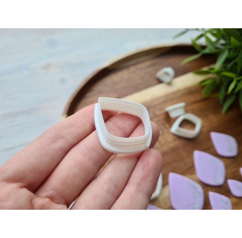 "Irregular drop", set of 7 cutters, one clay cutter or FULL set