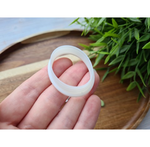 "Oval", set of 6 cutters, one clay cutter or FULL set