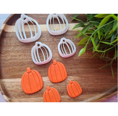 "Pumpkin, style 1", set of 4 cutters, one clay cutter or FULL set