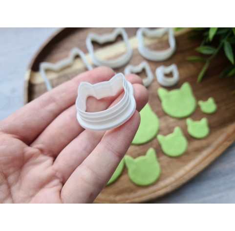 "Cat, style 2", set of 7 cutters, one clay cutter or FULL set