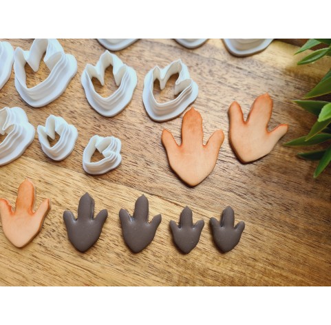 "Dinosaur footprint", set of 2 cutters, one clay cutter or FULL set