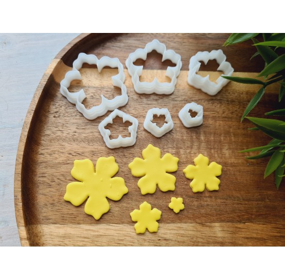 "Flower, style 2", set of 6 cutters, one clay cutter or FULL set