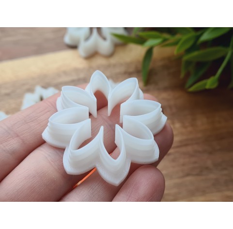 "Chrysanthemum", set of 7 cutters, one clay cutter or FULL set