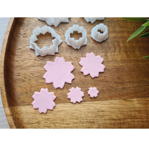 "Sakura, style 2", set of 5 cutters, one clay cutter or FULL set