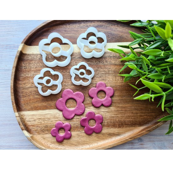 "Flower, style 4", set of 4 cutters, one clay cutter or FULL set