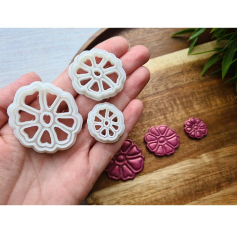 "Flower, style 8", set of 3 cutters, one clay cutter or FULL set