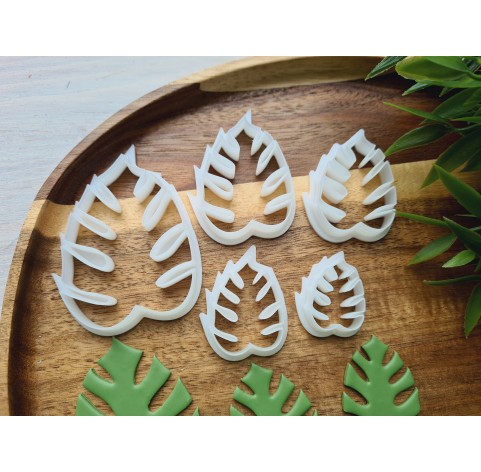 "Monstera leaf, style 1", set of 5 cutters, one clay cutter or FULL set