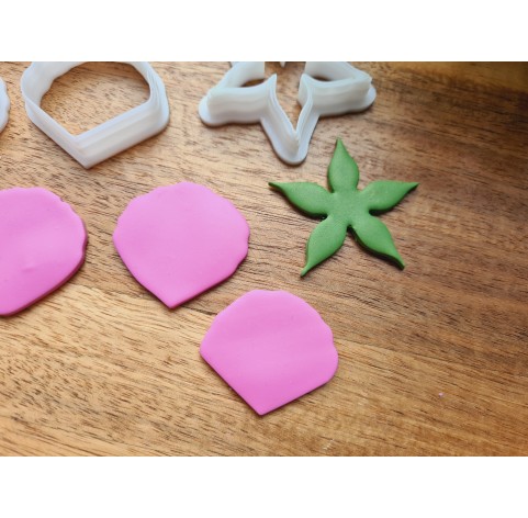 "Rose petal, style 7", set of 5 cutters, one clay cutter or FULL set