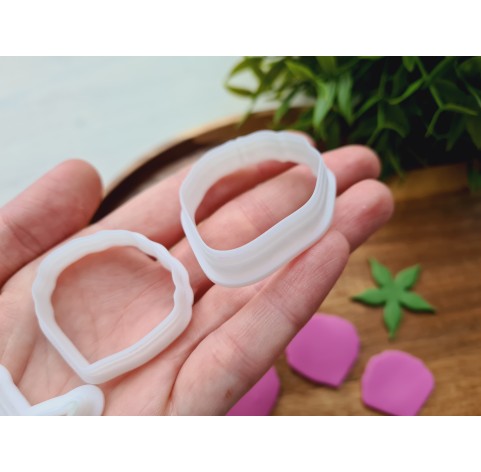 "Rose petal, style 7", set of 5 cutters, one clay cutter or FULL set