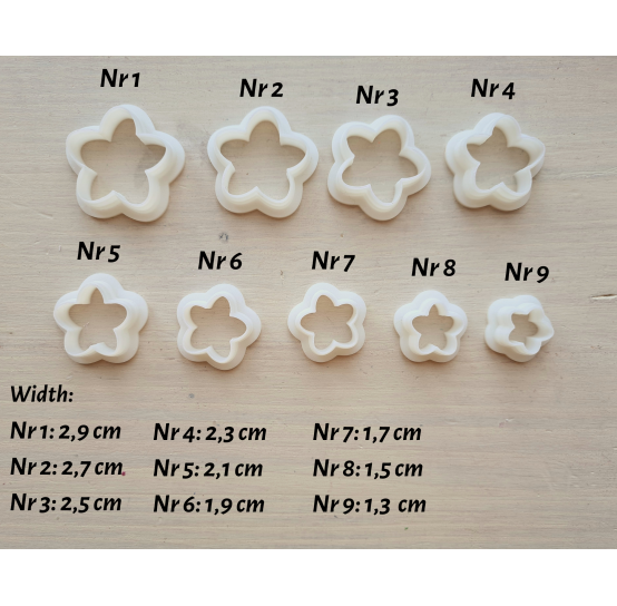 "Flower, style 15", set of 9 cutters, one clay cutter or FULL set