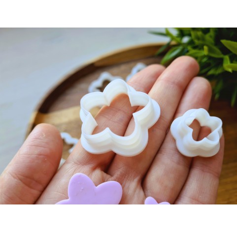 "Flower, style 15", set of 9 cutters, one clay cutter or FULL set