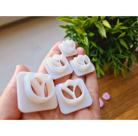 "Tulip, style 2", set of 5 cutters, one clay cutter or FULL set