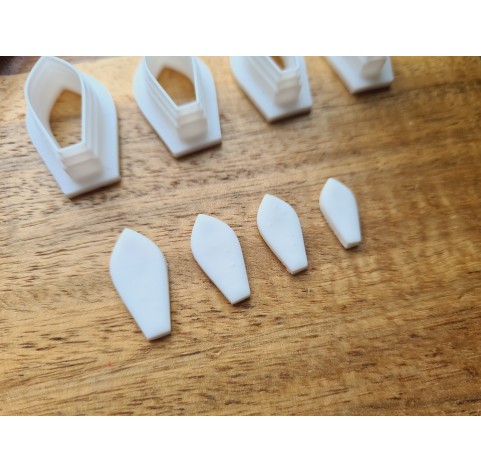 "Petal, style 2", set of 4 cutters, one clay cutter or FULL set