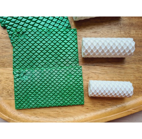 Round scale pattern texture roller, style 16, for polymer clay, one clay roller or FULL set