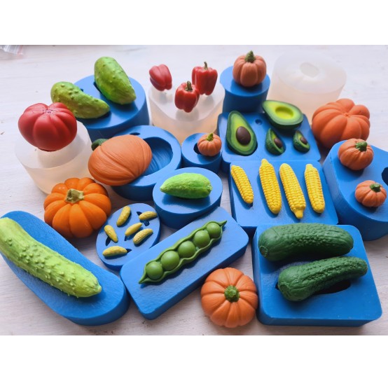 Silicone molds of vegetables