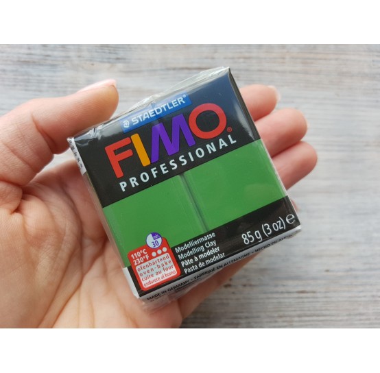FIMO Professional oven-bake polymer clay, leaf green, Nr. 57, 85 gr