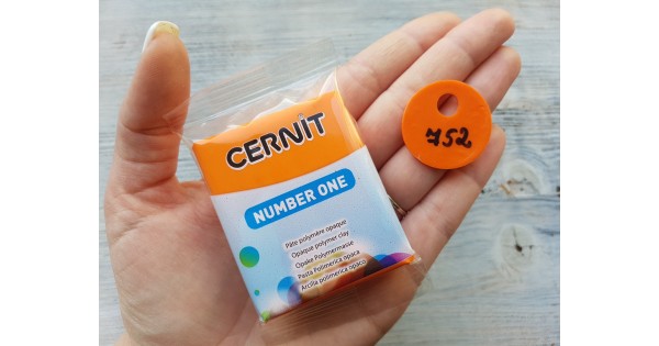 Cernit Translucent oven-bake polymer clay, orange, Nr. 752, 56 gr