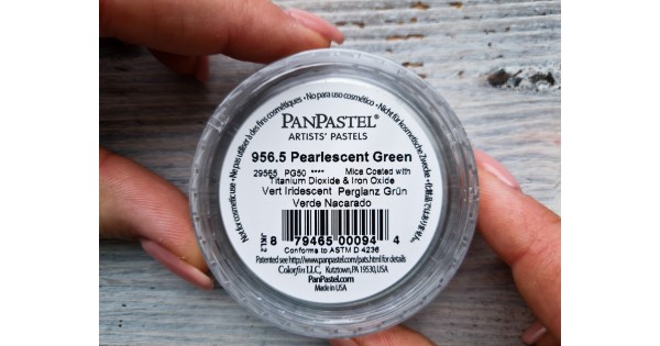 Panpastel® Artist Pastel Pearlescent Green 956.5 