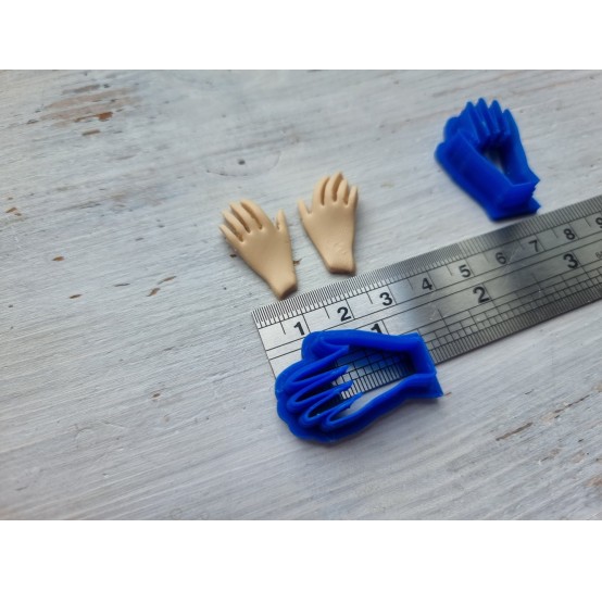 "Womans hands", set of 2 cutters, 1 inch (2,5 cm)